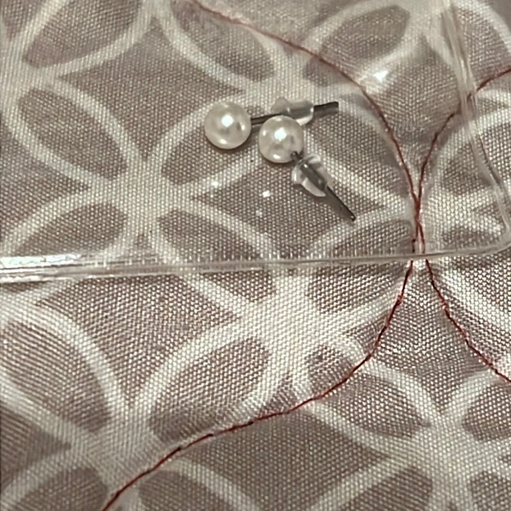 Small Toddler Pearl Earrings